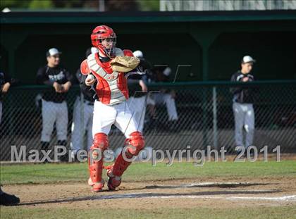 Thumbnail 2 in Sheldon vs. Thurston photogallery.