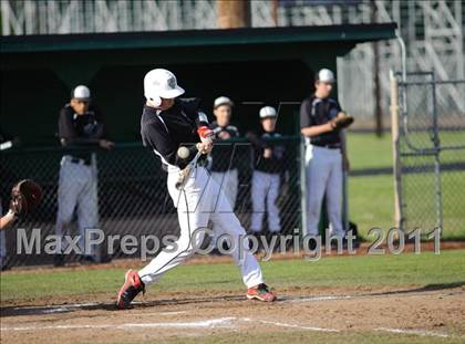 Thumbnail 3 in Sheldon vs. Thurston photogallery.
