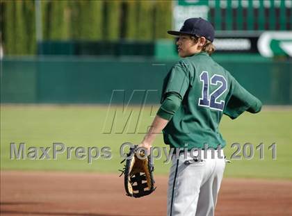 Thumbnail 3 in Sheldon vs. Thurston photogallery.