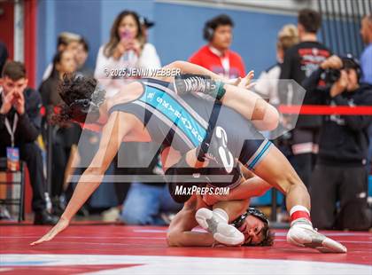 Thumbnail 2 in NIAA 4A Round 1 photogallery.