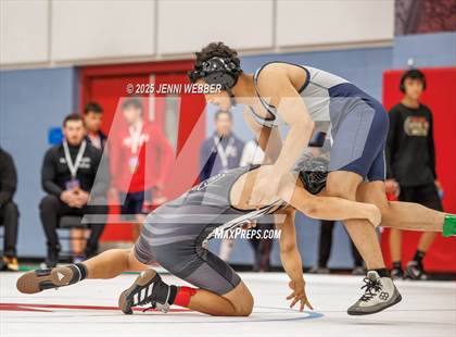 Thumbnail 3 in NIAA 4A Round 1 photogallery.
