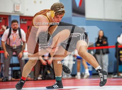 Thumbnail 2 in NIAA 4A Round 1 photogallery.
