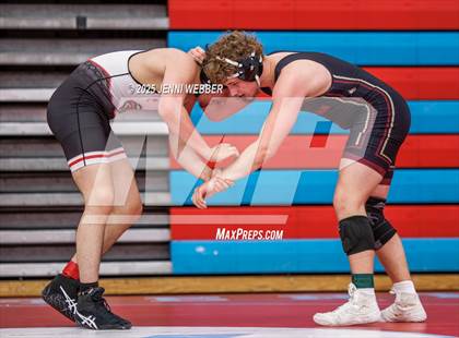 Thumbnail 2 in NIAA 4A Round 1 photogallery.