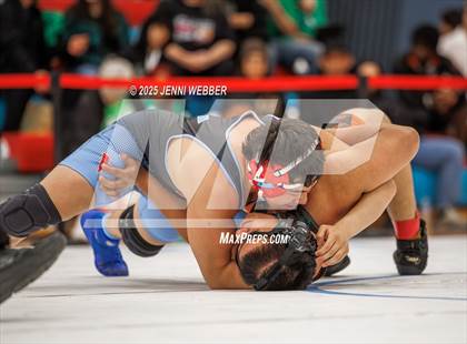 Thumbnail 3 in NIAA 4A Round 1 photogallery.