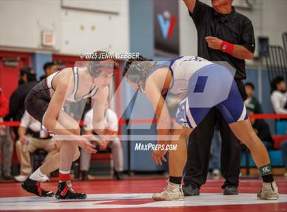 Thumbnail 3 in NIAA 4A Round 1 photogallery.