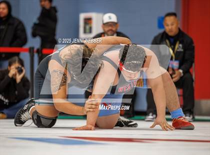 Thumbnail 2 in NIAA 4A Round 1 photogallery.