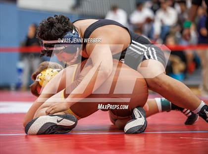 Thumbnail 2 in NIAA 4A Round 1 photogallery.