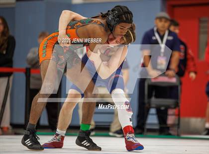 Thumbnail 2 in NIAA 4A Round 1 photogallery.
