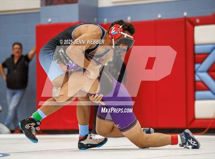 Thumbnail 2 in NIAA 4A Round 1 photogallery.