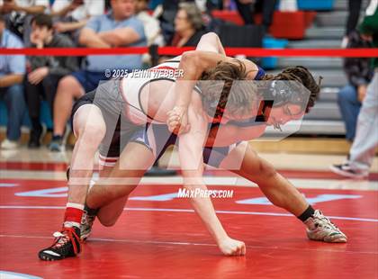 Thumbnail 1 in NIAA 4A Round 1 photogallery.