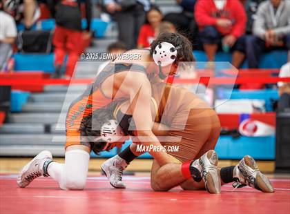 Thumbnail 1 in NIAA 4A Round 1 photogallery.