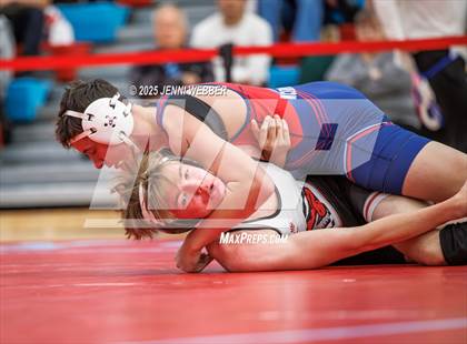 Thumbnail 2 in NIAA 4A Round 1 photogallery.