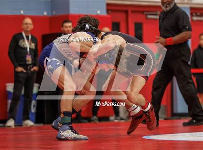 Thumbnail 1 in NIAA 4A Round 1 photogallery.
