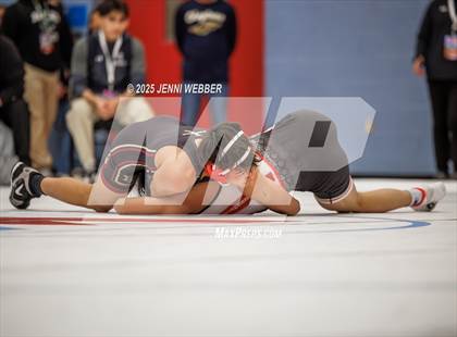 Thumbnail 2 in NIAA 4A Round 1 photogallery.