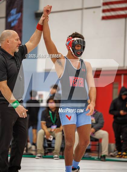 Thumbnail 1 in NIAA 4A Round 1 photogallery.