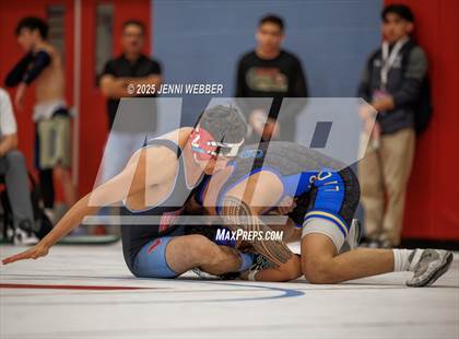 Thumbnail 3 in NIAA 4A Round 1 photogallery.