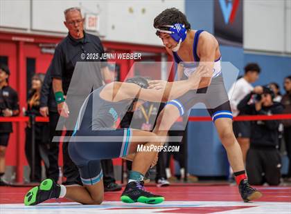 Thumbnail 1 in NIAA 4A Round 1 photogallery.