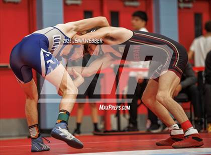 Thumbnail 2 in NIAA 4A Round 1 photogallery.