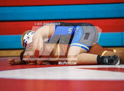 Thumbnail 1 in NIAA 4A Round 1 photogallery.