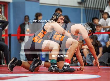 Thumbnail 1 in NIAA 4A Round 1 photogallery.