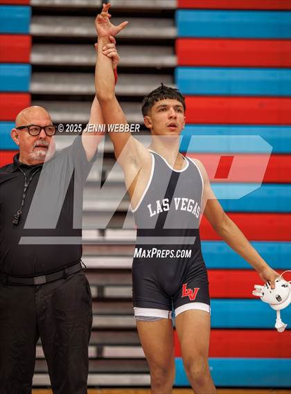 Thumbnail 2 in NIAA 4A Round 1 photogallery.