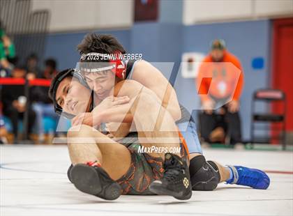 Thumbnail 3 in NIAA 4A Round 1 photogallery.