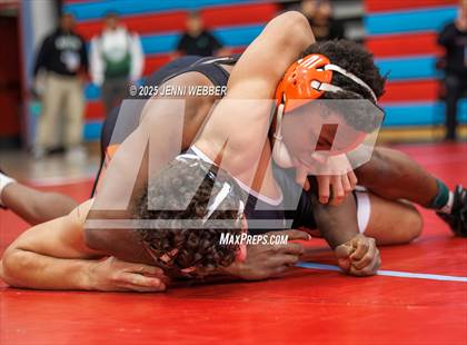 Thumbnail 2 in NIAA 4A Round 1 photogallery.