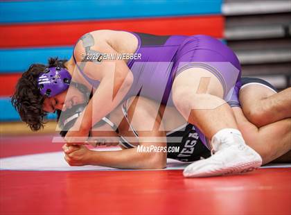 Thumbnail 2 in NIAA 4A Round 1 photogallery.