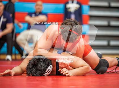 Thumbnail 2 in NIAA 4A Round 1 photogallery.