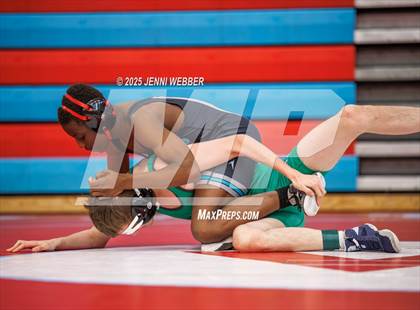 Thumbnail 2 in NIAA 4A Round 1 photogallery.