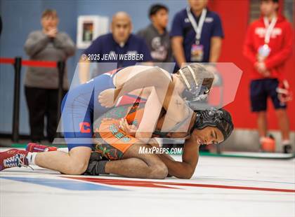 Thumbnail 2 in NIAA 4A Round 1 photogallery.