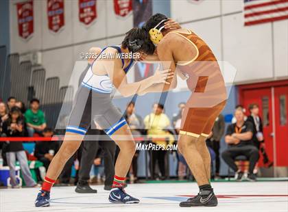 Thumbnail 1 in NIAA 4A Round 1 photogallery.