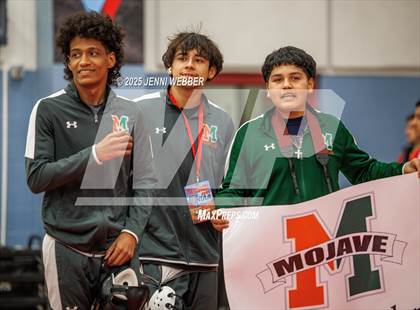 Thumbnail 2 in NIAA 4A Round 1 photogallery.