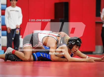 Thumbnail 2 in NIAA 4A Round 1 photogallery.