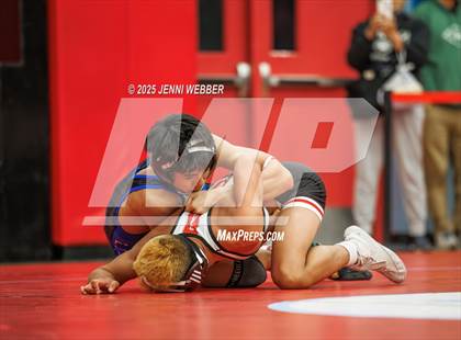 Thumbnail 2 in NIAA 4A Round 1 photogallery.