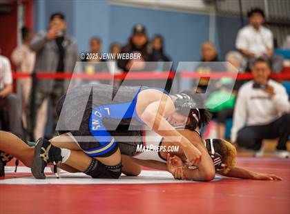 Thumbnail 2 in NIAA 4A Round 1 photogallery.