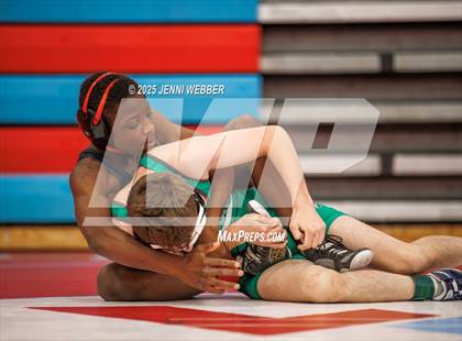 Thumbnail 3 in NIAA 4A Round 1 photogallery.