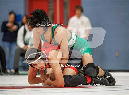 Thumbnail 1 in NIAA 4A Round 1 photogallery.