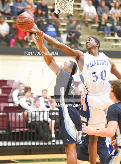 Thumbnail 1 in MacArthur [Douglas] vs Johnson [Claudia Taylor] photogallery.