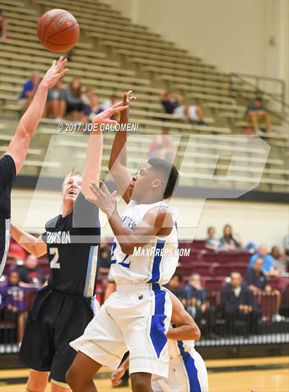 Thumbnail 2 in MacArthur [Douglas] vs Johnson [Claudia Taylor] photogallery.