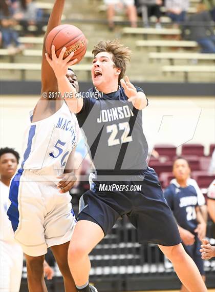 Thumbnail 2 in MacArthur [Douglas] vs Johnson [Claudia Taylor] photogallery.