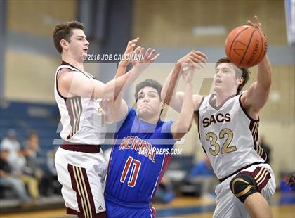 Thumbnail 3 in San Antonio Memorial vs San Antonio Christian (SAISD Invitational) photogallery.