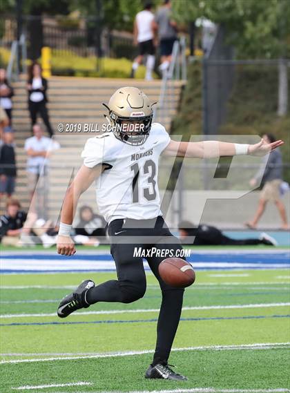 Thumbnail 3 in Archbishop Mitty @ Marin Catholic photogallery.