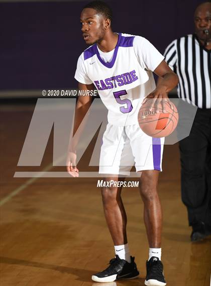 Thumbnail 2 in Eastside vs. St. Pius X-St. Matthias Academy (CIF Southern Section D4 Semifinal) photogallery.