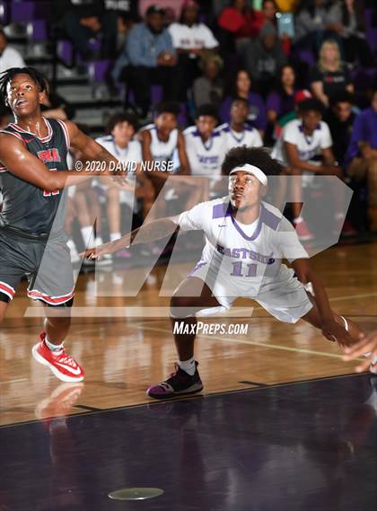 Thumbnail 2 in Eastside vs. St. Pius X-St. Matthias Academy (CIF Southern Section D4 Semifinal) photogallery.