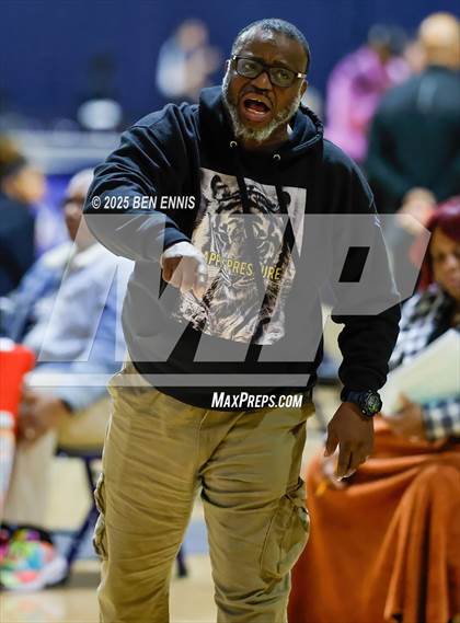 Thumbnail 2 in Jackson Day vs. Wesleyan (She Got Game Classic) photogallery.