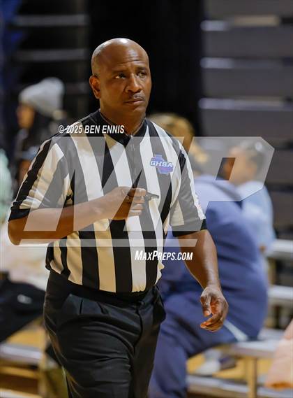 Thumbnail 2 in Jackson Day vs. Wesleyan (She Got Game Classic) photogallery.