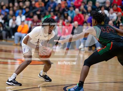 Thumbnail 2 in Morgan Park vs. Collinsville (Edwardsville Shootout) photogallery.