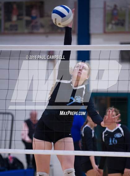 Thumbnail 2 in Horizon Honors vs Chandler Prep (AIA D2 Finals) photogallery.