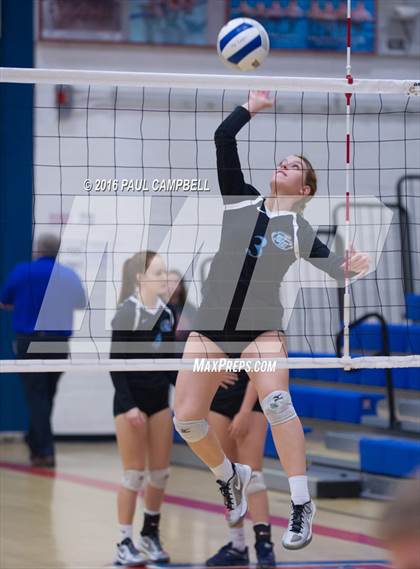 Thumbnail 3 in Horizon Honors vs Chandler Prep (AIA D2 Finals) photogallery.